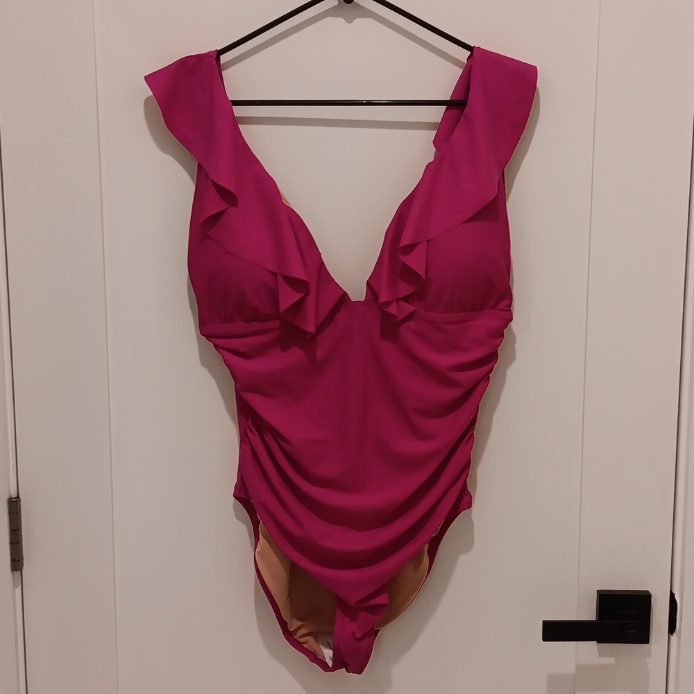 NWT, J. Crew Ruched Ruffle Front Swimsuit - Picture 4 of 10